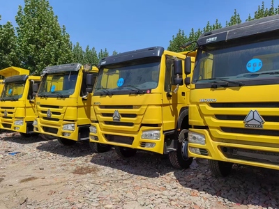 HOWO 6*4 5.8m Dump Trucks