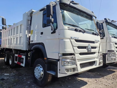 HOWO 6*4 5.8m Dump Trucks