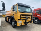 HOWO  6*4 13500L Tanker Trucks