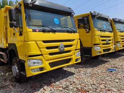 HOWO 6*4 5.8m Dump Trucks